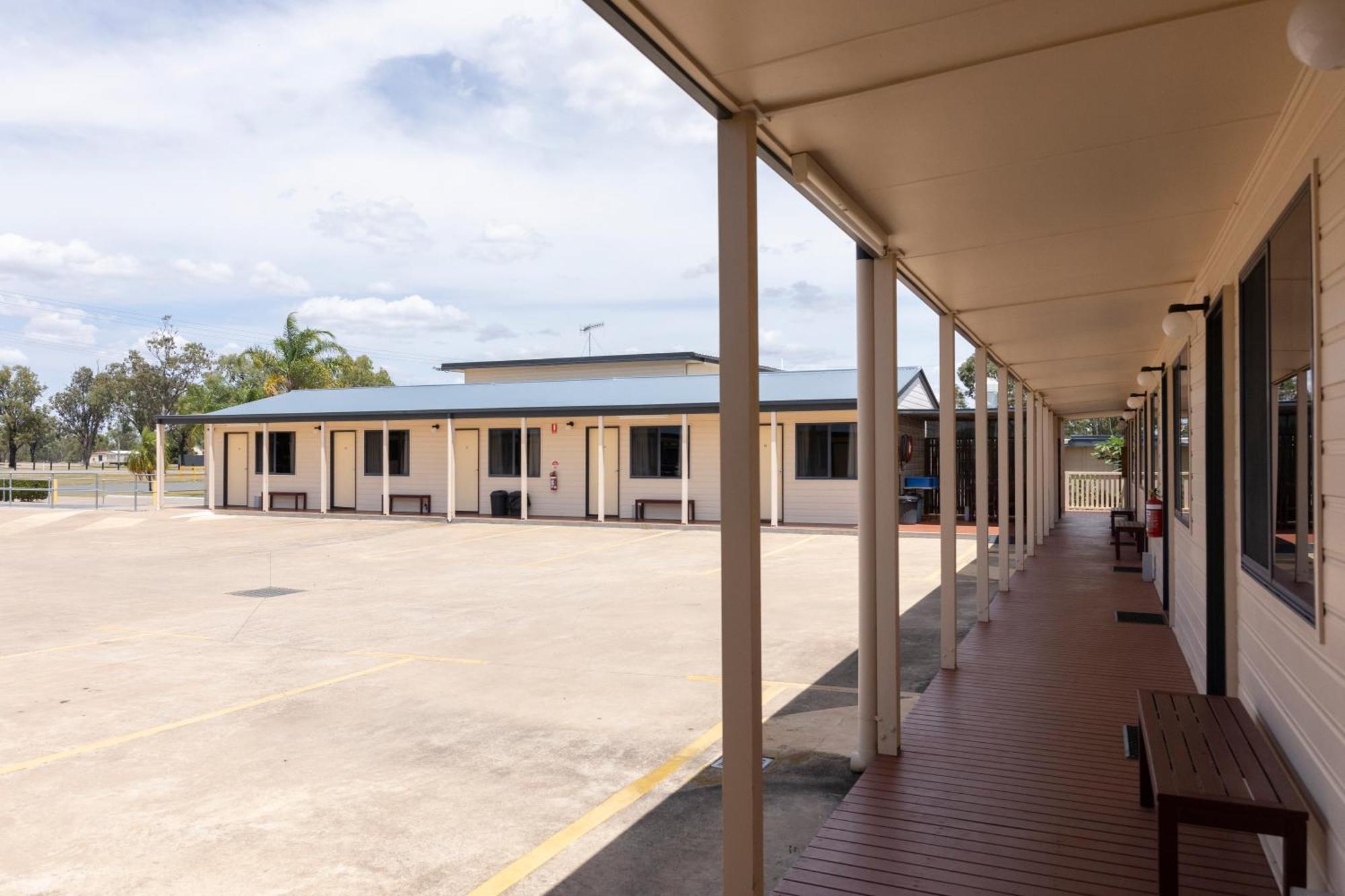 Moura Motel Exterior foto